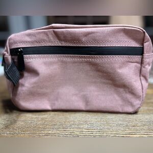 Portable Waterproof Toiletry Bag - NWOT